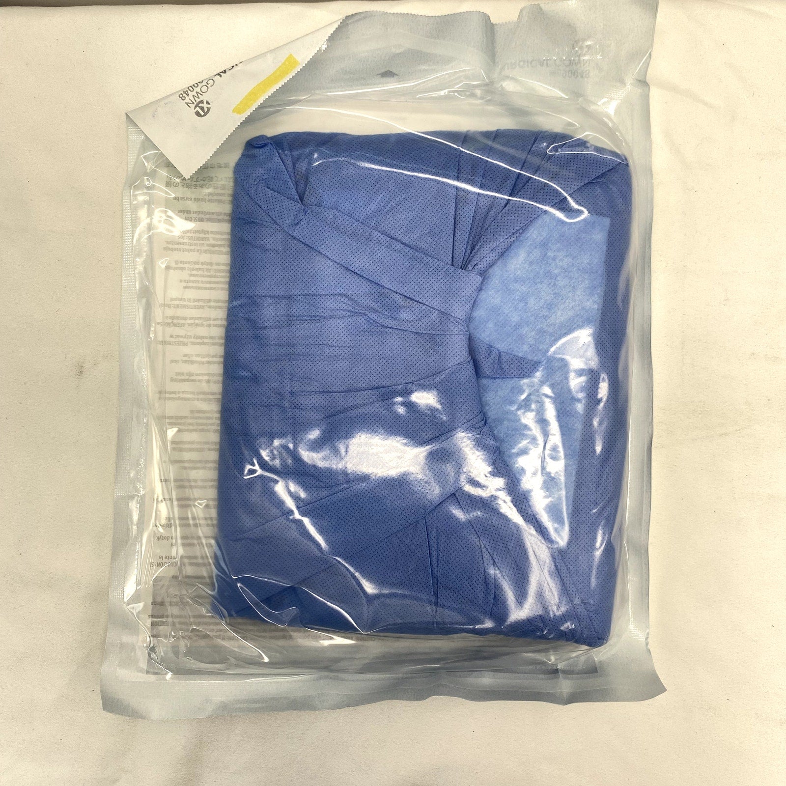 Halyard 90048 07 | Extra Large Surgical Gowns Evolution Blue, Box of 32 - New