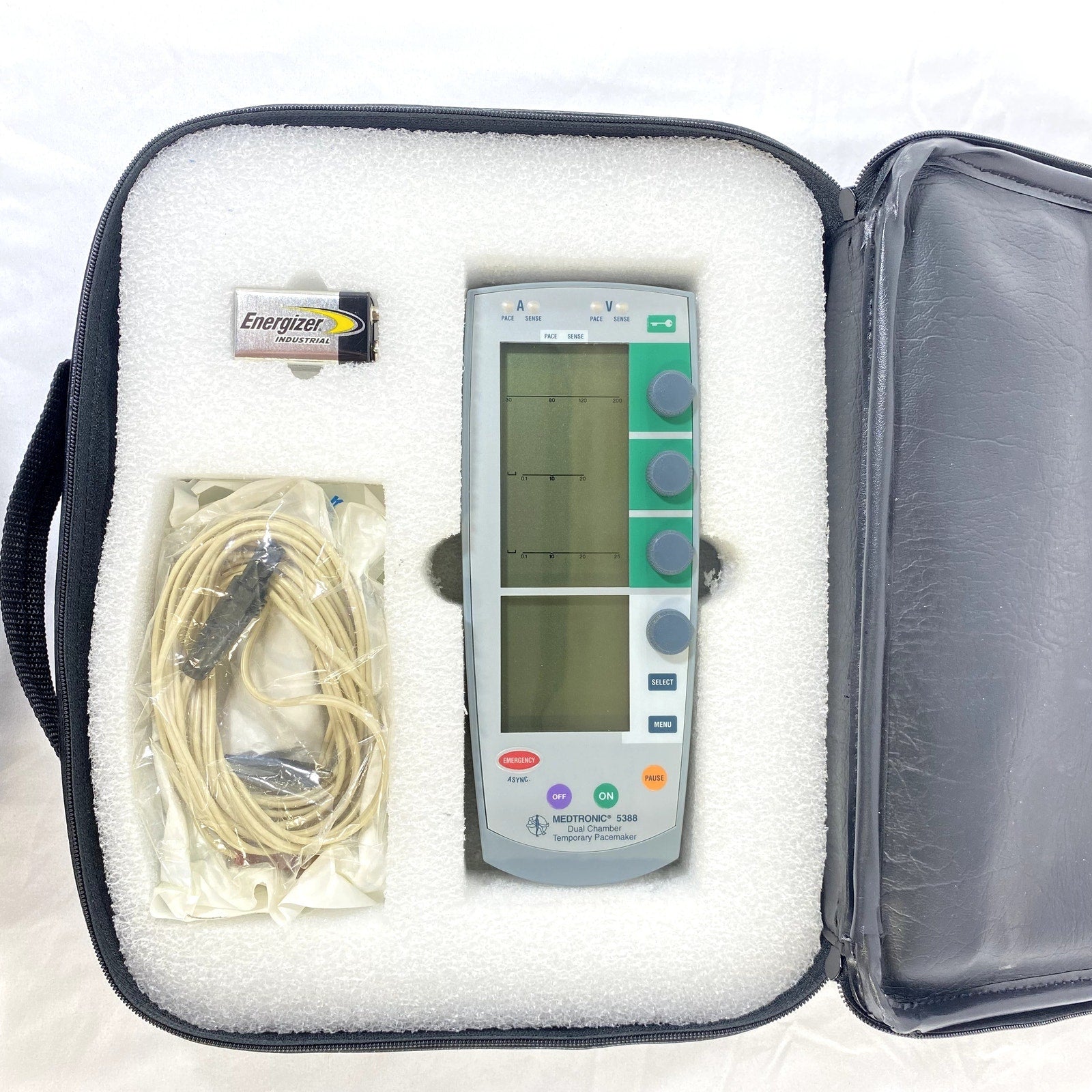 Medtronic 5388 | Dual Chamber External Pacemaker Temporary - Battery Powered