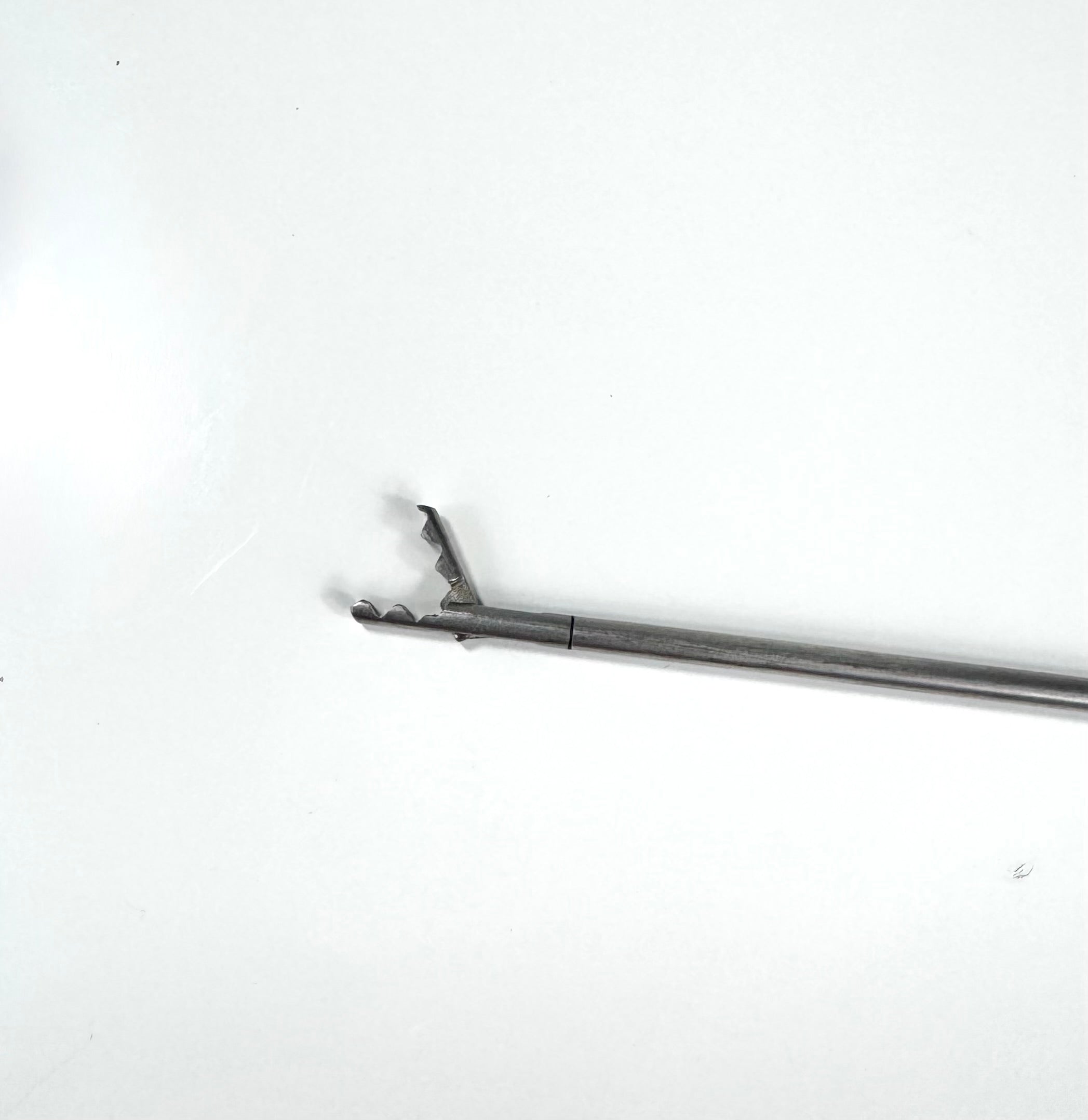 Circon ACMI LAP2762 | 5mm x 32cm Rigid Laparoscopy Grasping Forceps