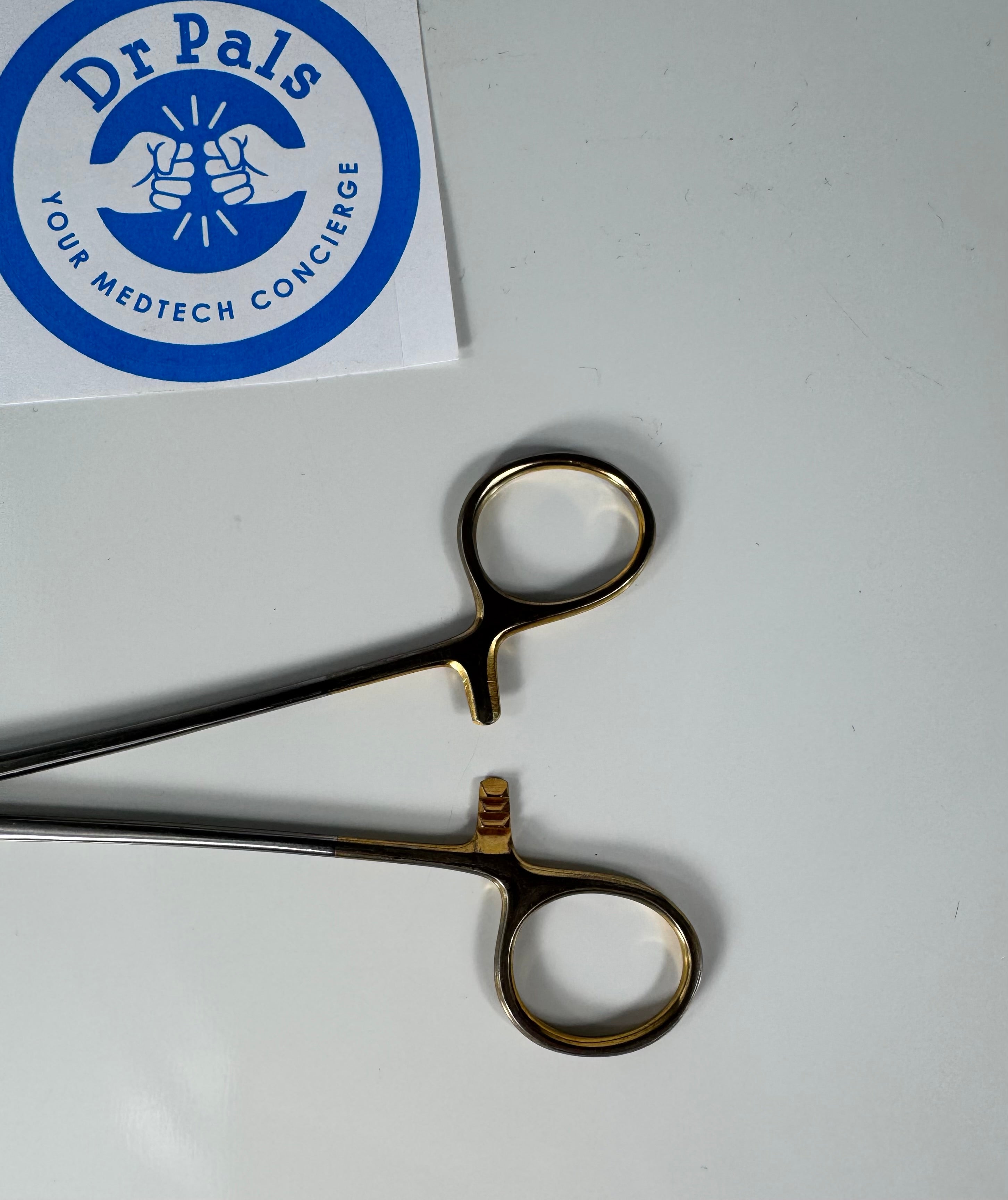 Marina Medical 420-100 | Crile-Wood Needle Holder, Serrated, TC, 15cm