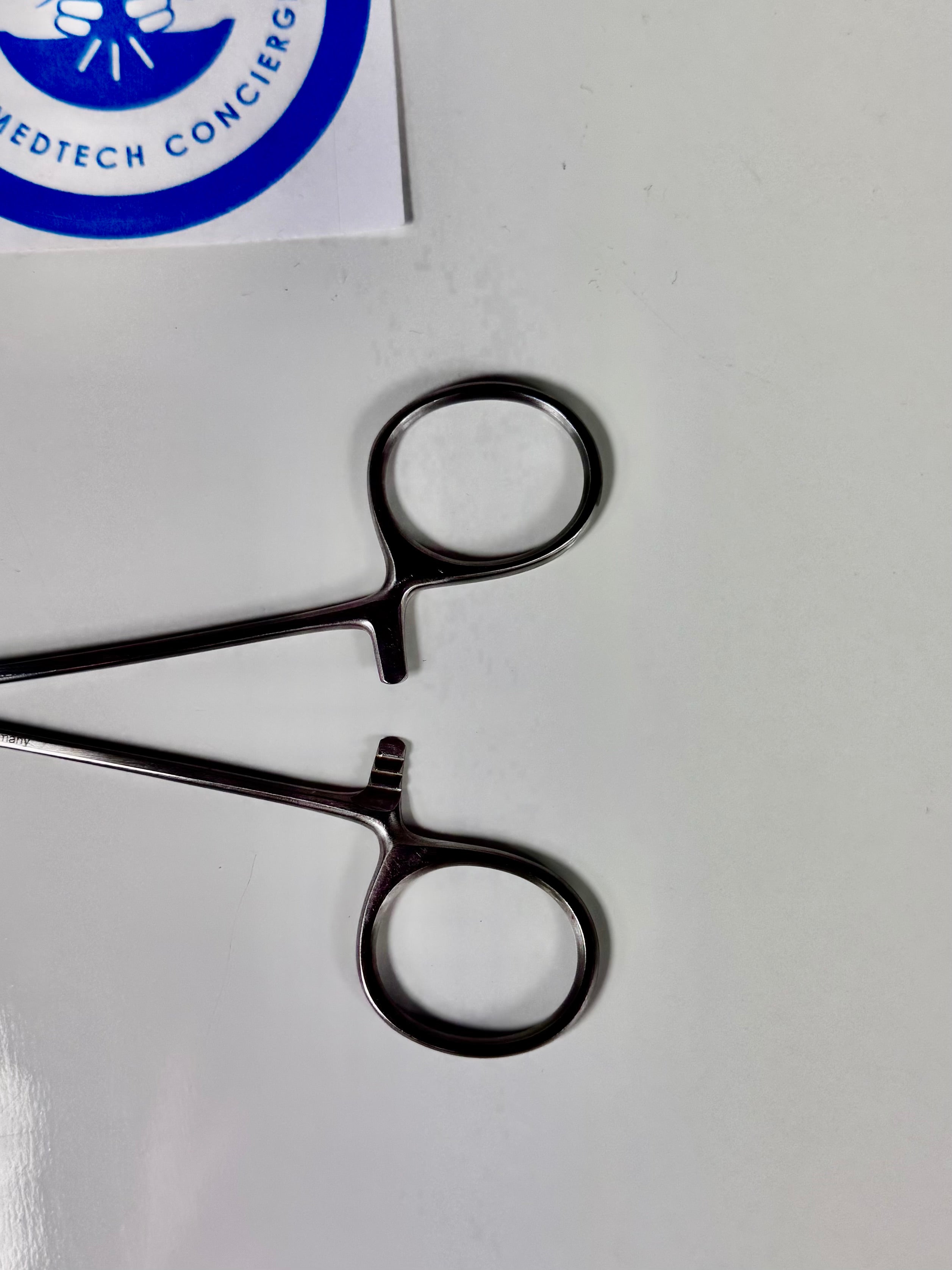 Hayden Medical 140-004 | Halsted Mosquito Forceps, 5" (12.5cm), Curved