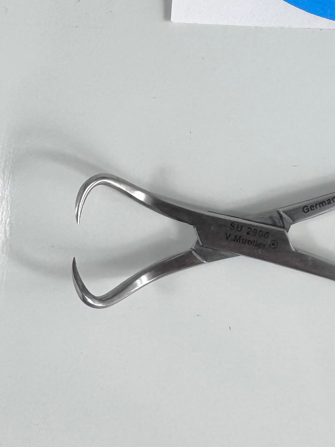 V. Mueller SU2900 | Backhaus Towel Clamp
