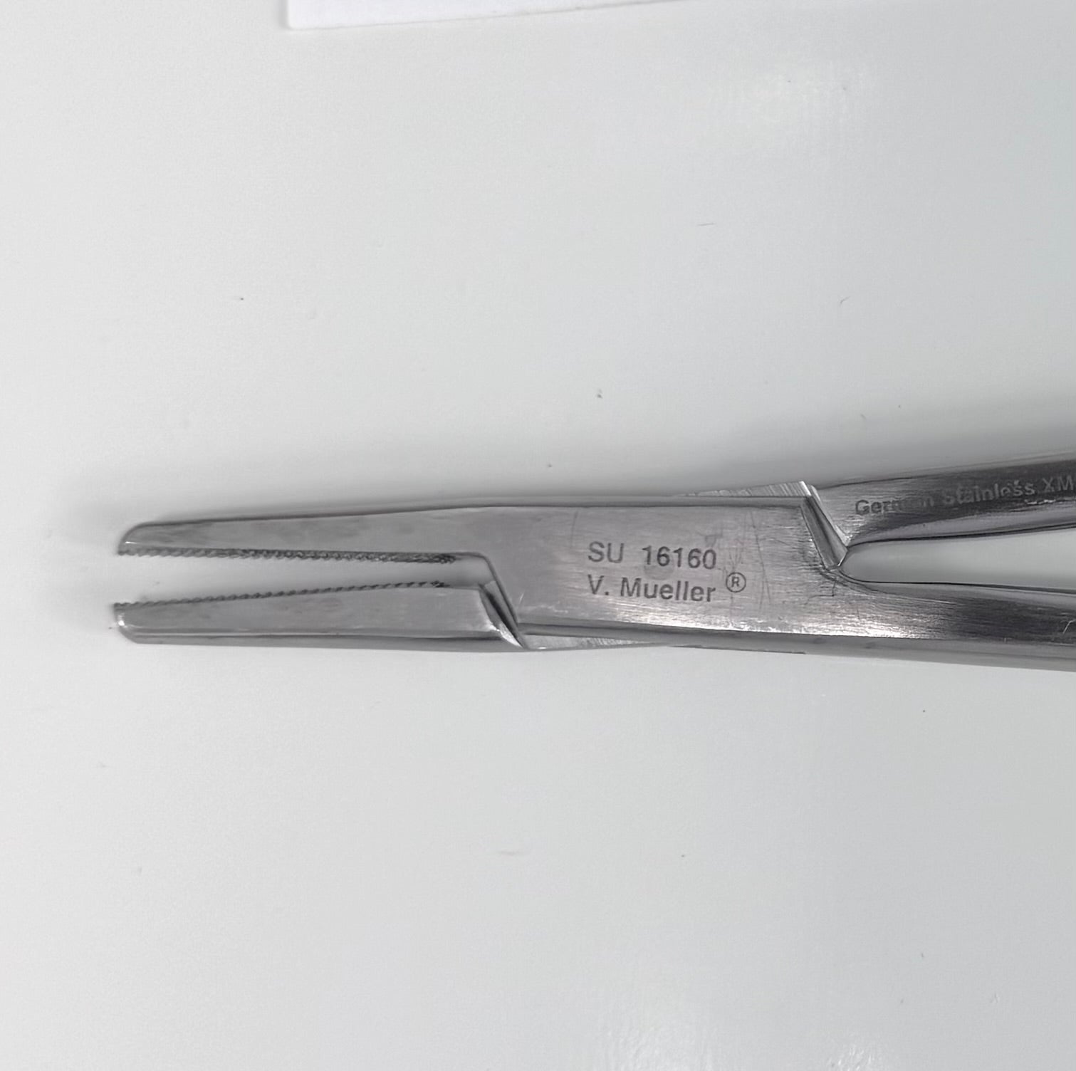 V. Mueller SU16160 | 7" Finger Ring Needle Holder Stainless Steel