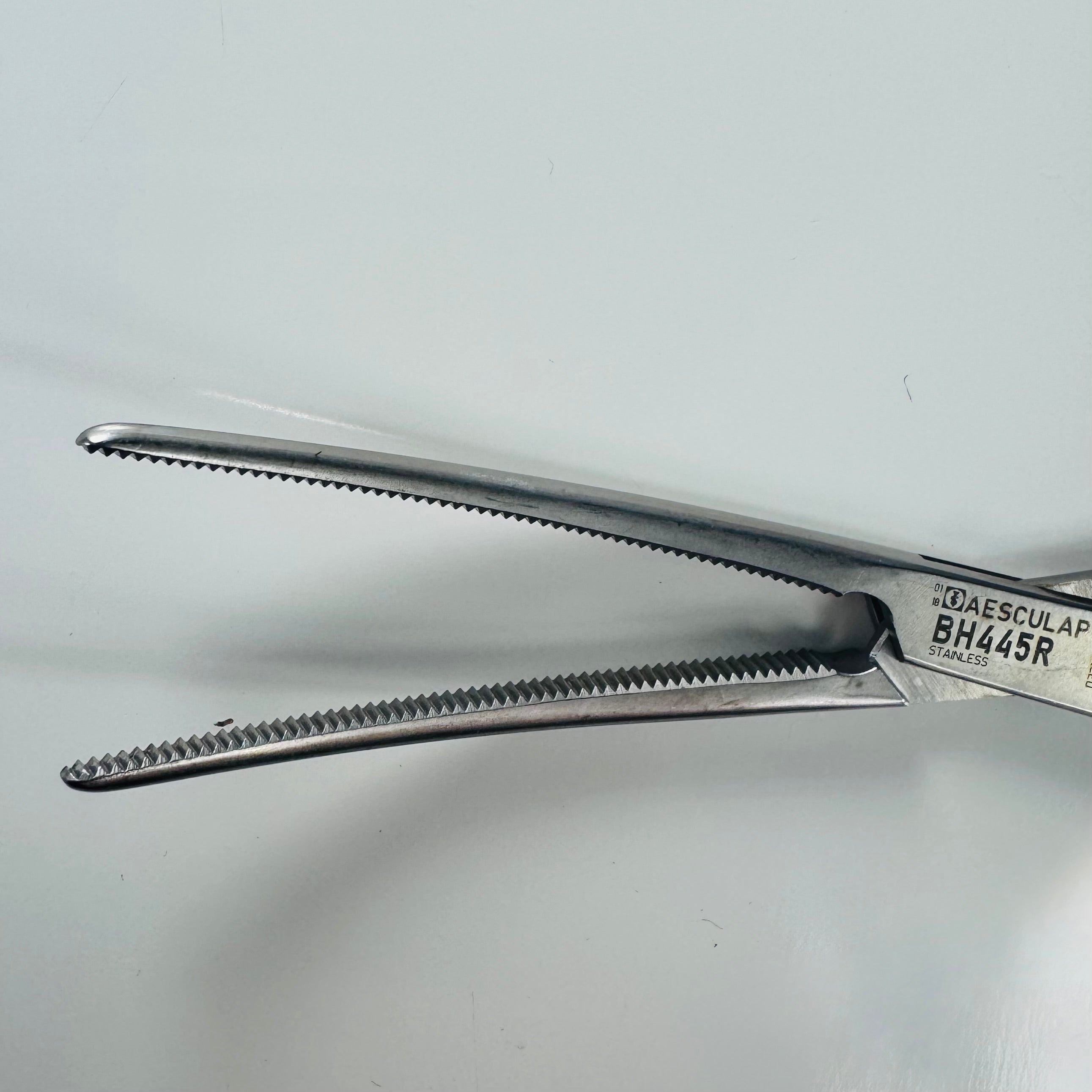 Aesculap BH445R | Metzenbaum Scissors Curved 7 1/4"