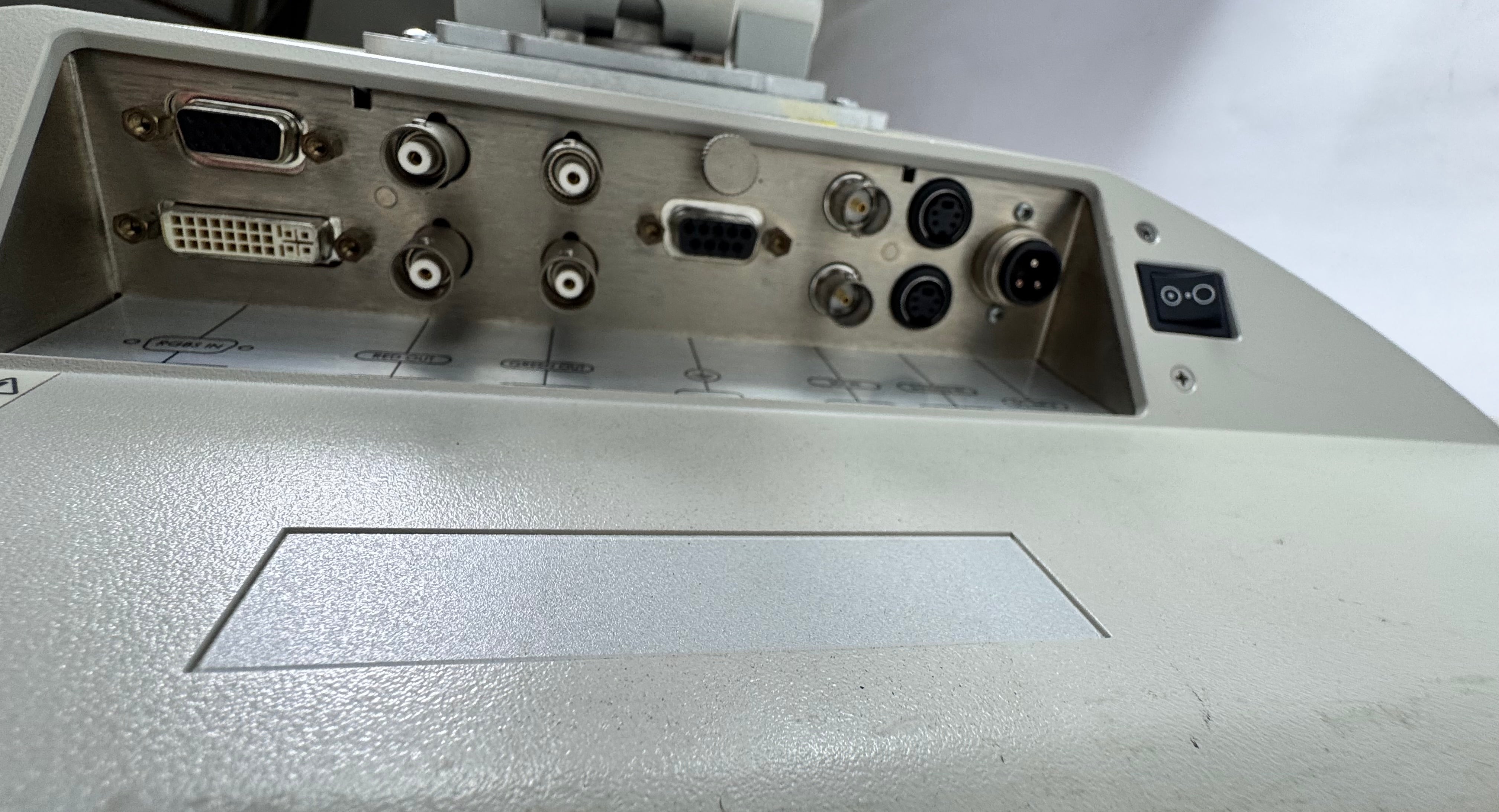 NDS V3C-SX18-A173 | 18inch Medical Grade Monitor. Monitor Only No Power Cord