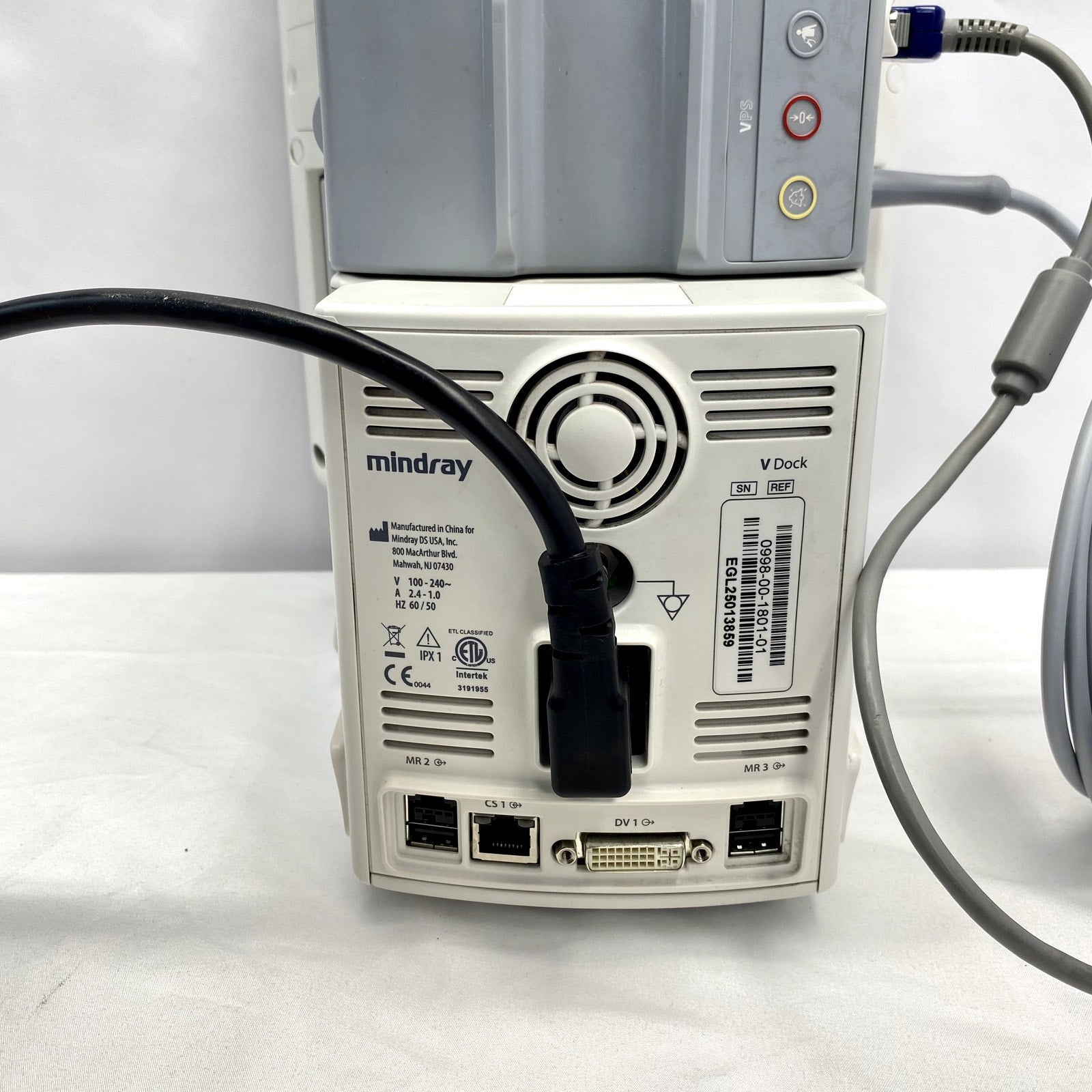 Mindray V12 | Patient Monitor System - NIBP, SPO2, ECG, V Dock