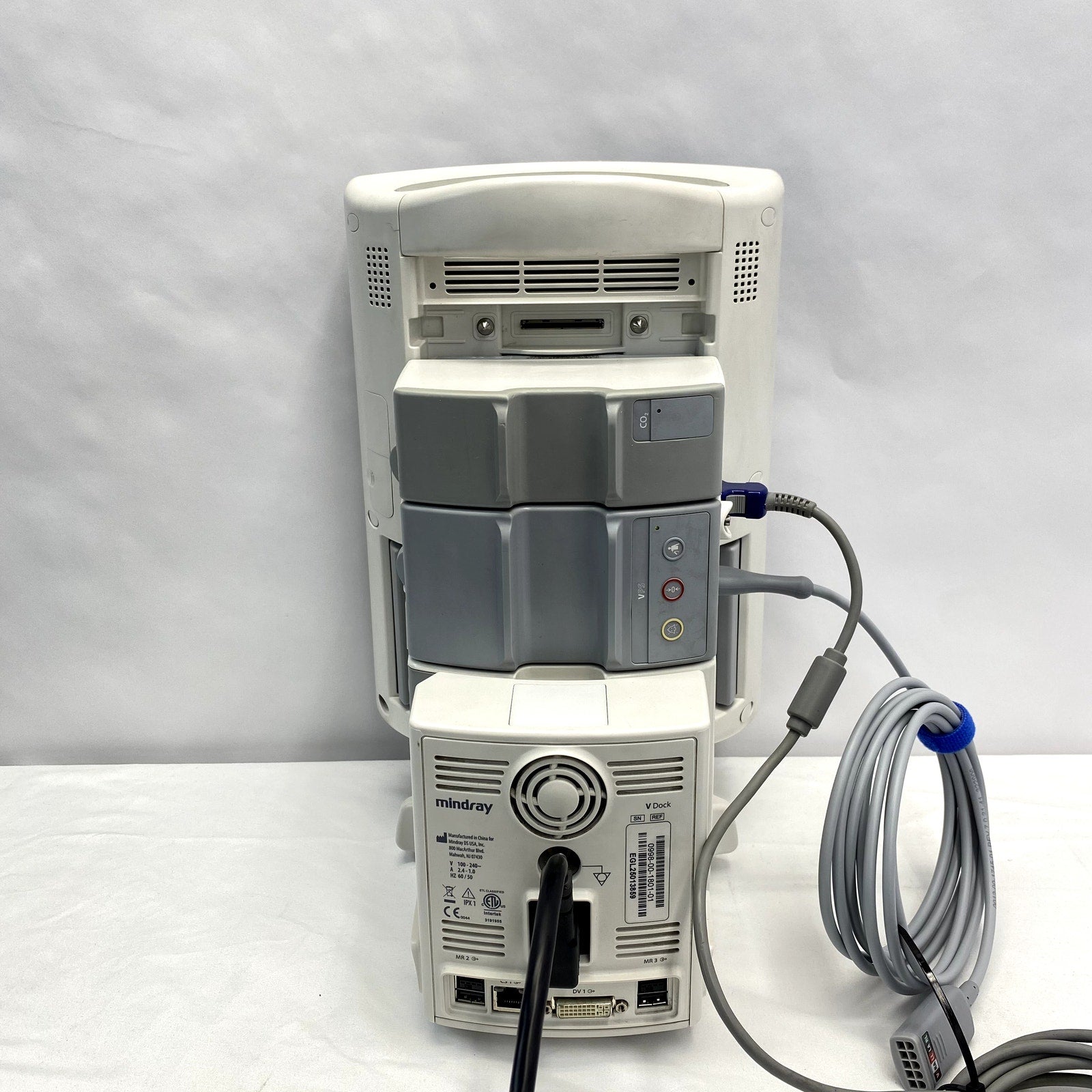 Mindray V12 | Patient Monitor System - NIBP, SPO2, ECG, V Dock
