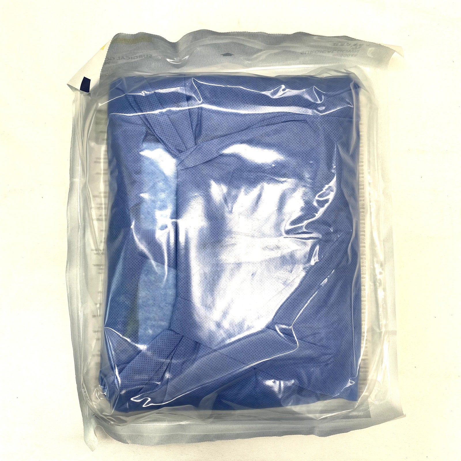 Halyard 90048 07 | Extra Large Surgical Gowns Evolution Blue, Box of 32 - New