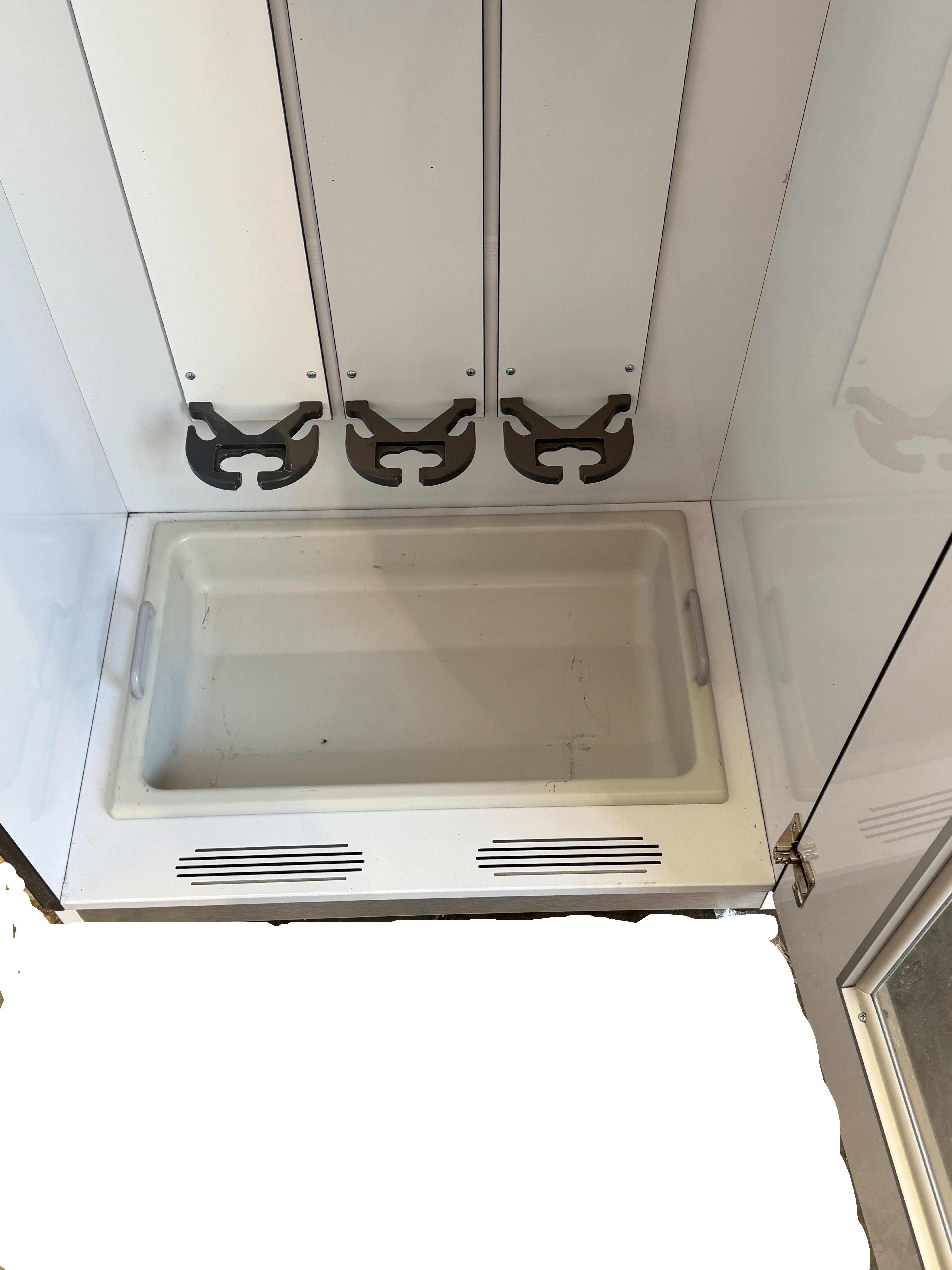 Innerspace Evolve | TEE Ultrasound Drying Cabinet with Glass Door