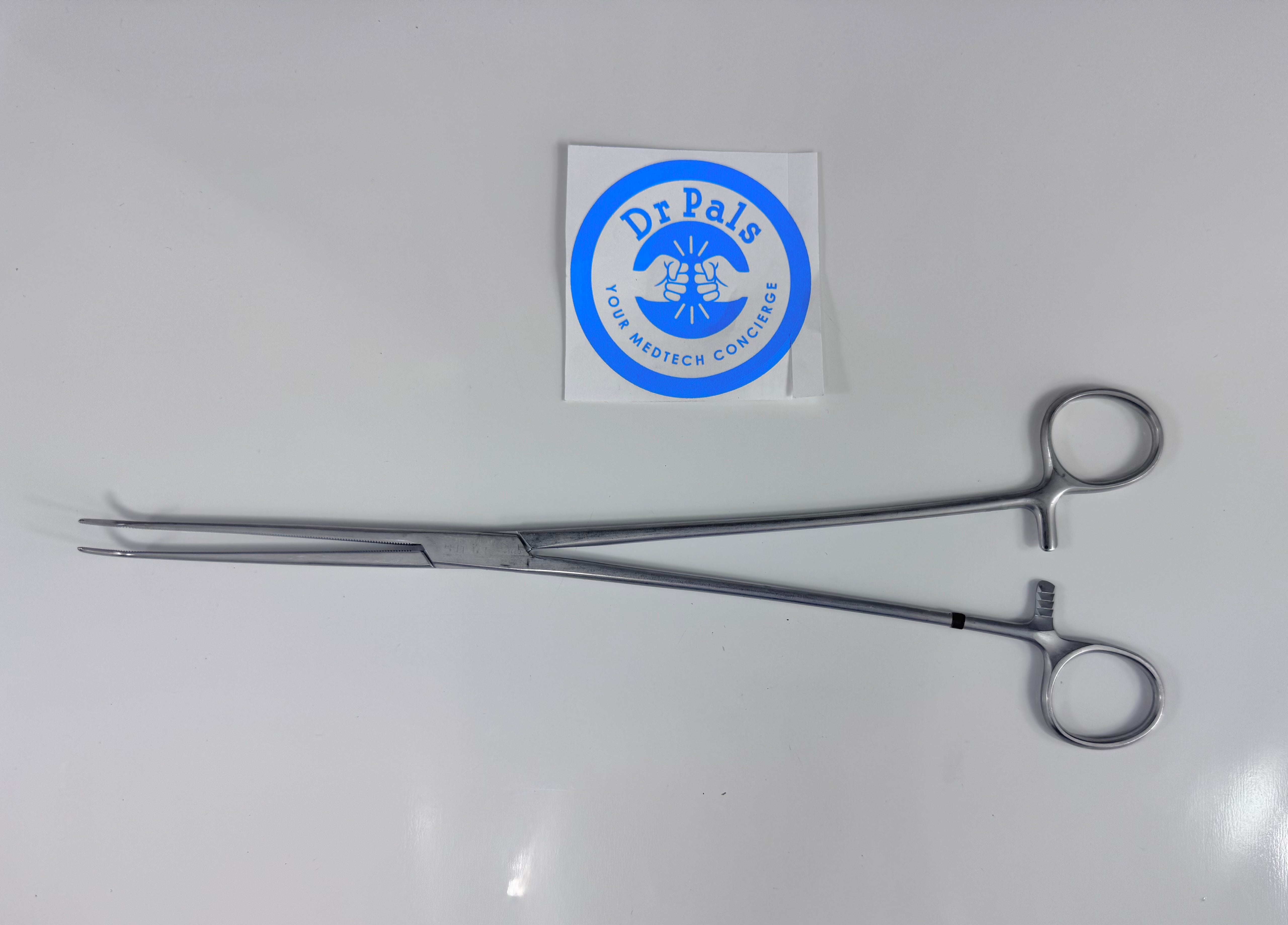 Aesculap BJ106R | 11", Curved, Serrated Gemini Right Angle Forceps