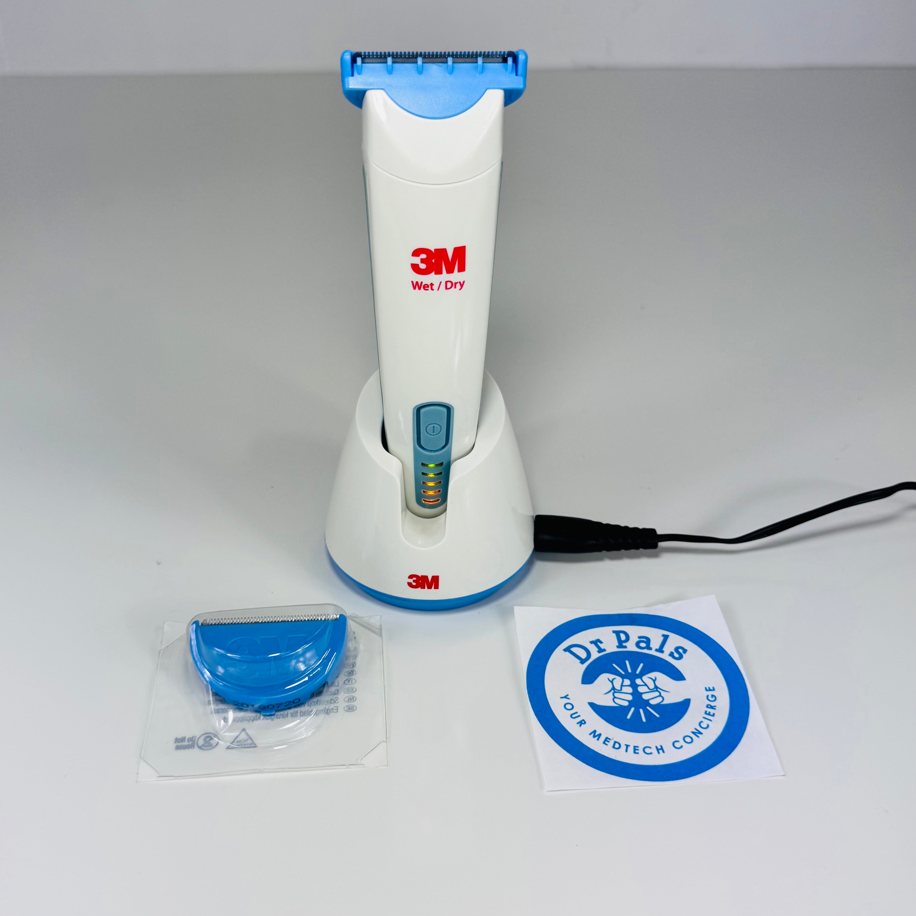 3M 9681 | Surgical Shaver Clipper Professional w Charger and 45 blades