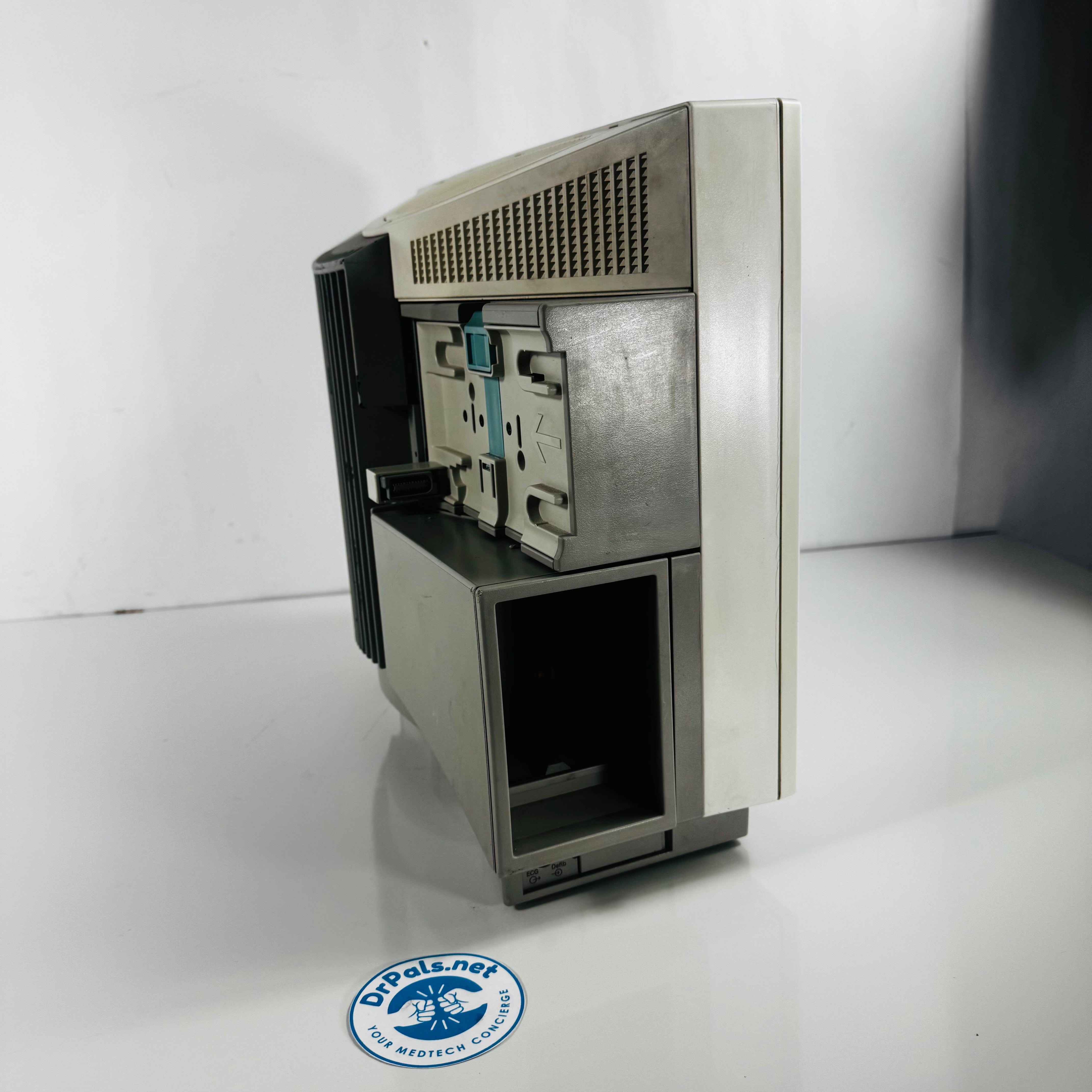Philips M8007A | MP70 IntelliVue Patient Monitor