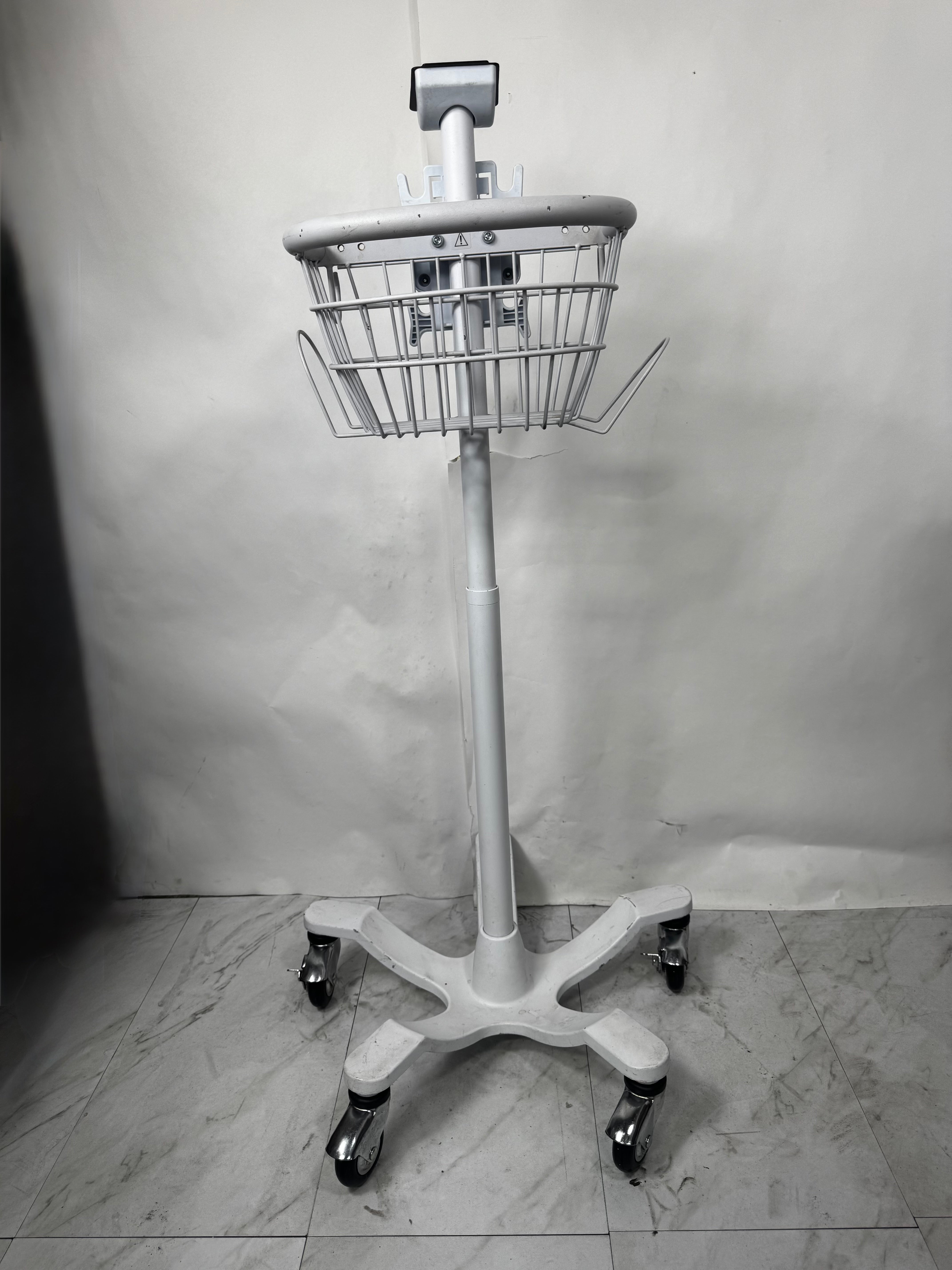 Welch Allyn 4700-60 | Spot Vital Signs Mobile Stand with Basket