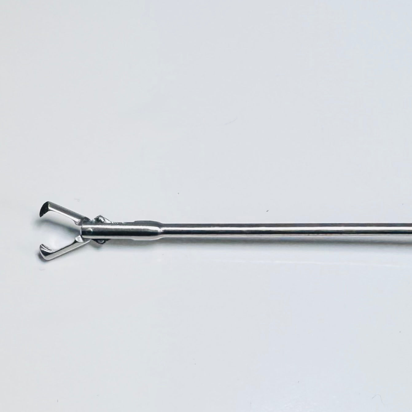 Olympus A4831 | 7Fr x 37.5cm Semi-Rigid Rat Tooth Grasping Forceps