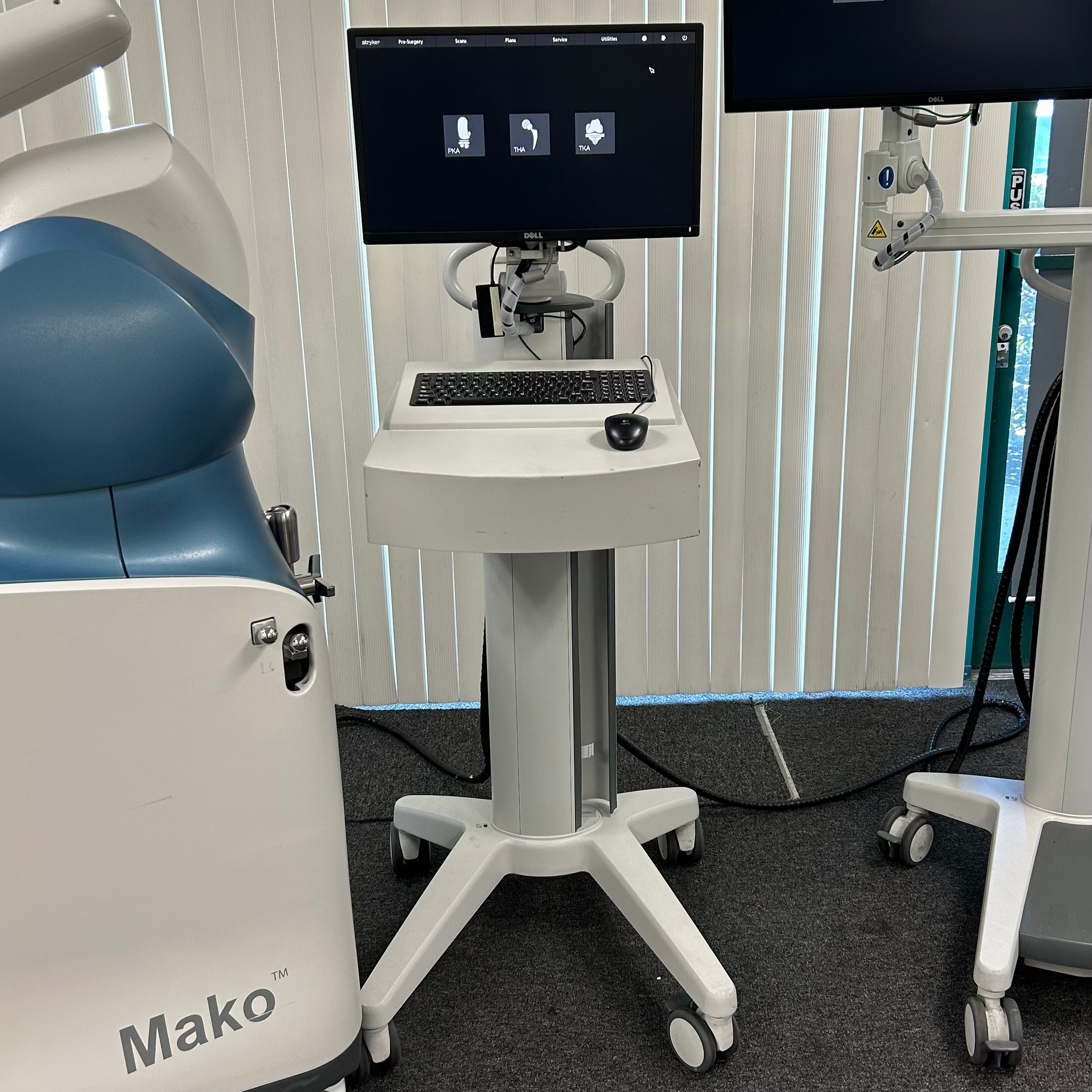 Stryker Mako 209999 | Orthopedic Robotic Arm System - Robot Only