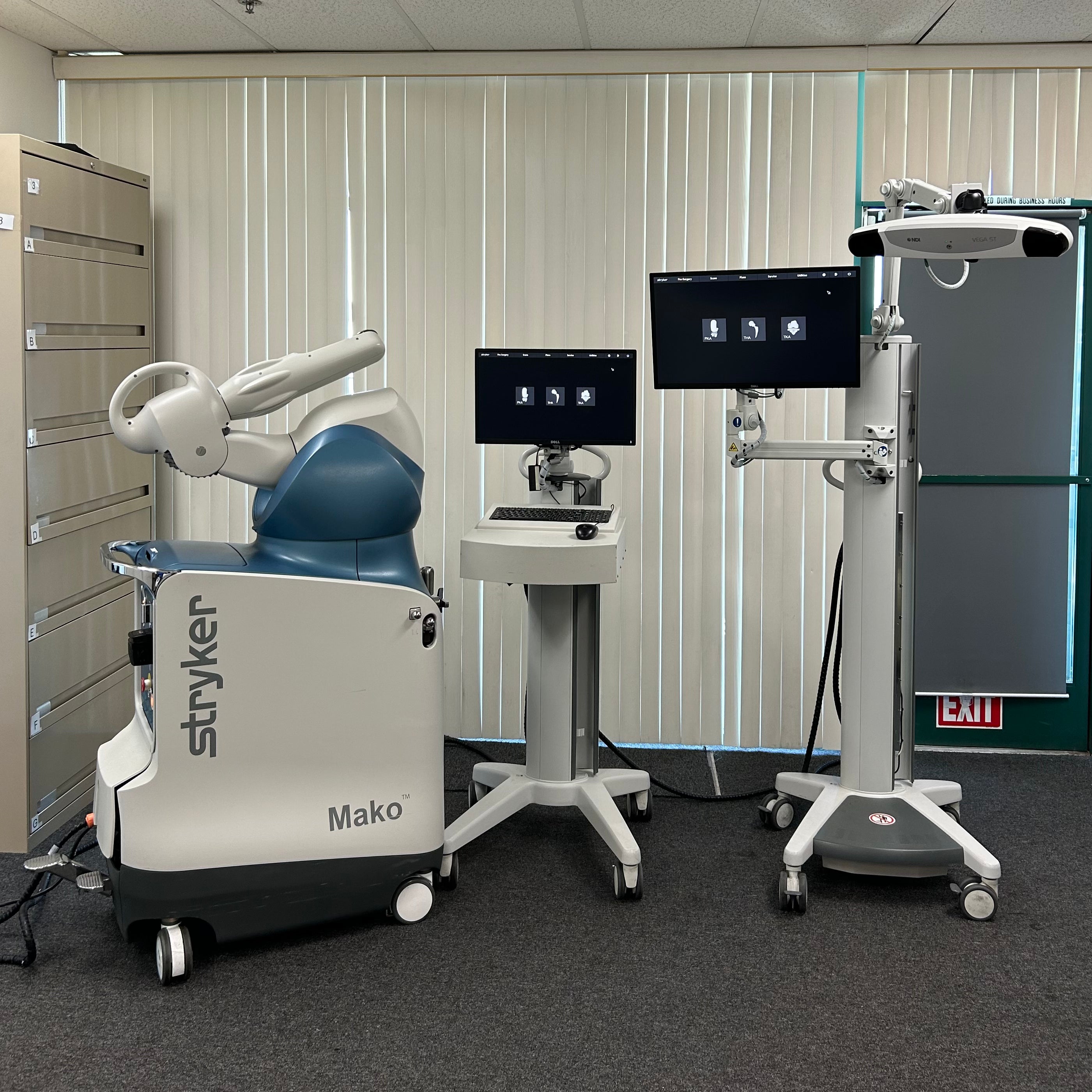 Stryker Mako 209999 | Orthopedic Robotic Arm System - Robot Only