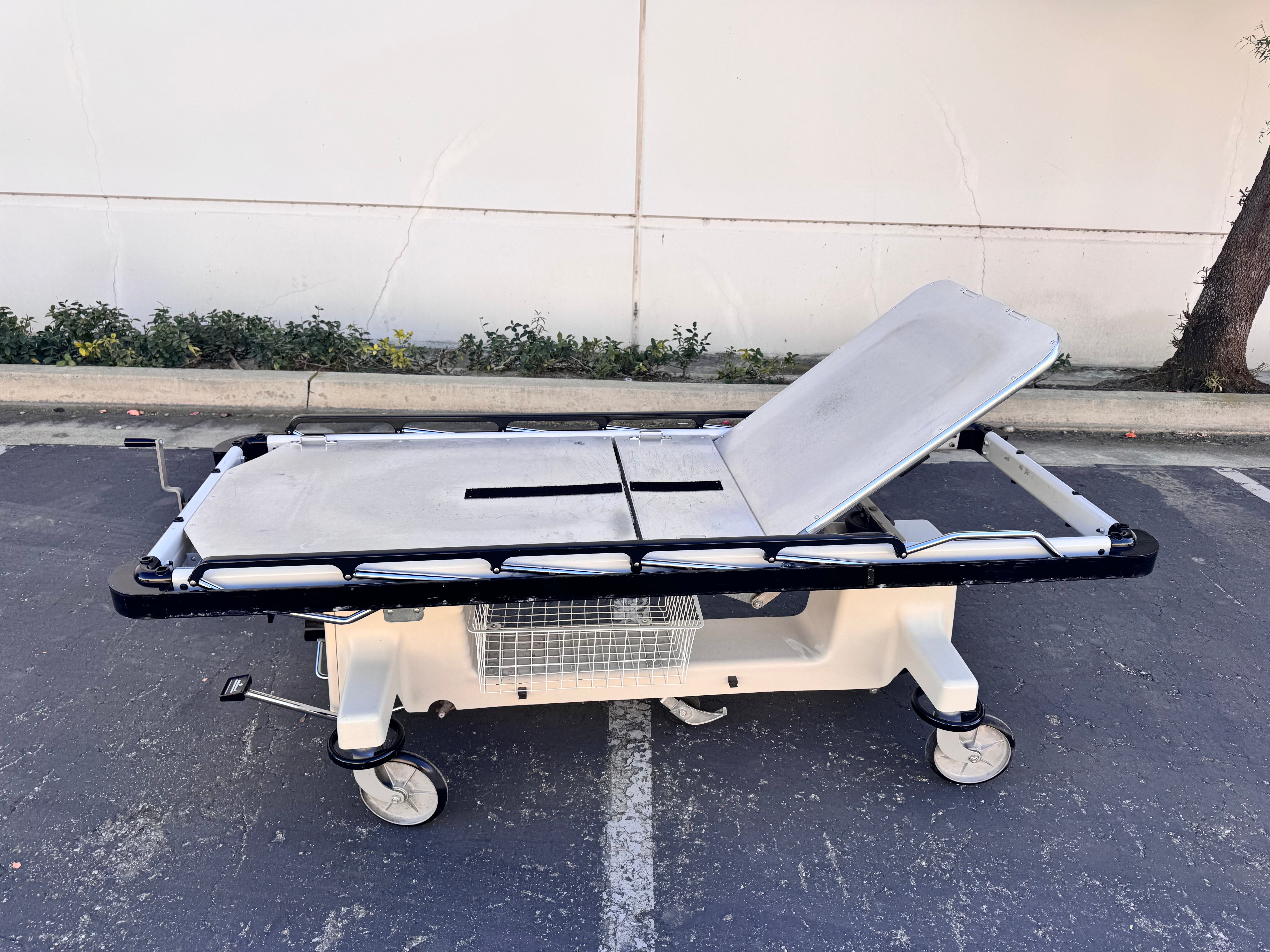 Stryker 946-3 PACU | Recovery Stretcher Manual Patient Transport