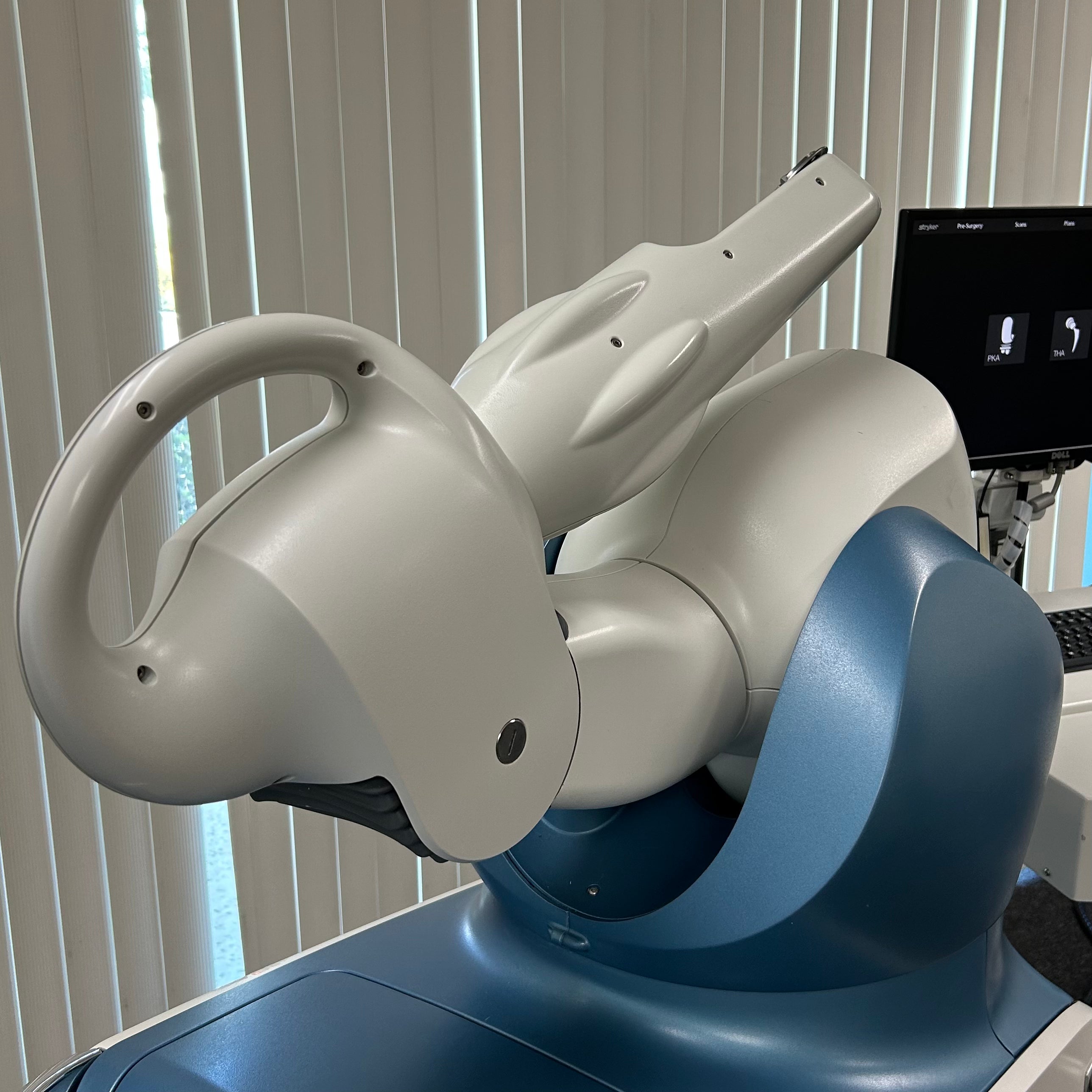 Stryker Mako Complete Program Bundle | Robot + TKA, THA & PKA Instrument Sets