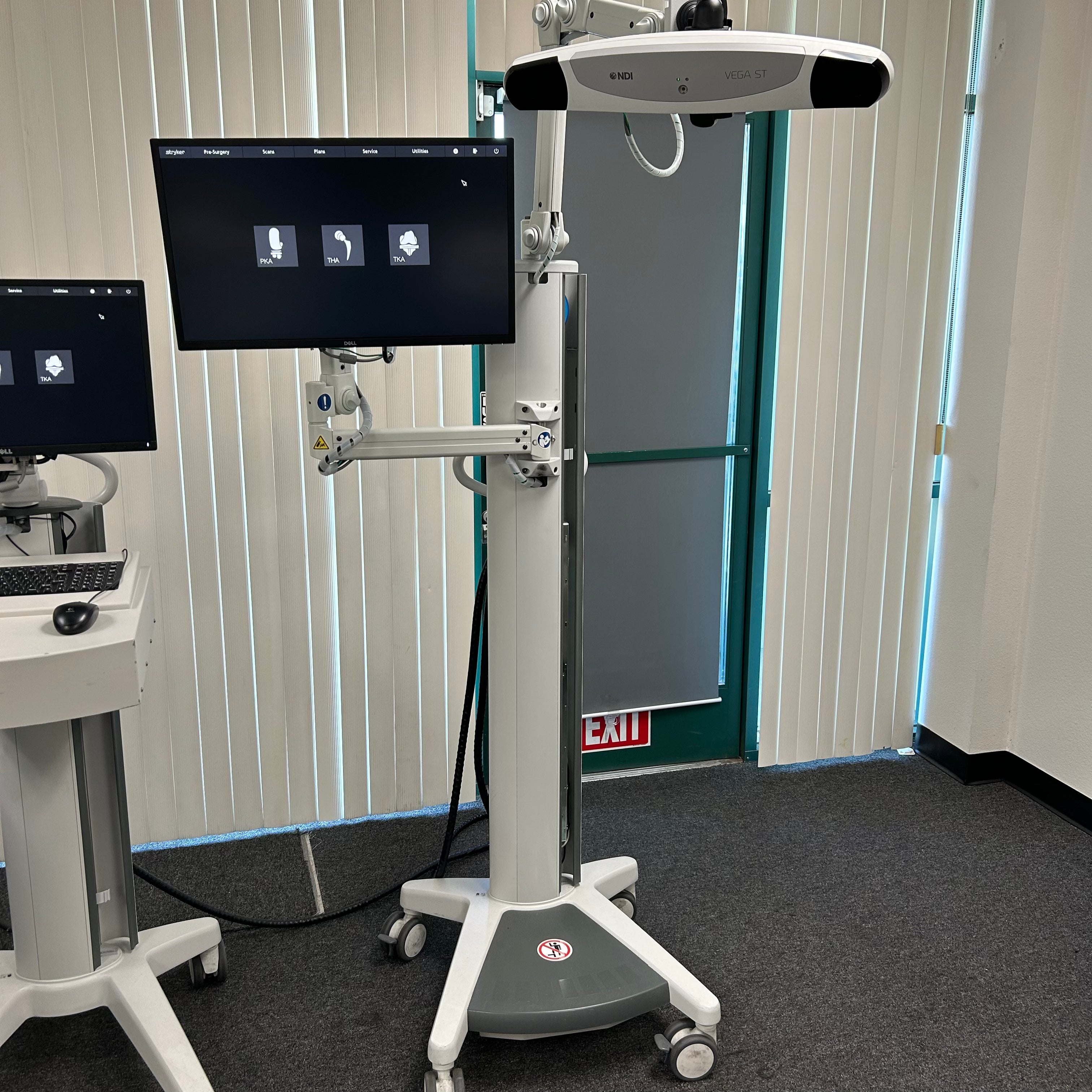 Stryker Mako Complete Program Bundle | Robot + TKA, THA & PKA Instrument Sets