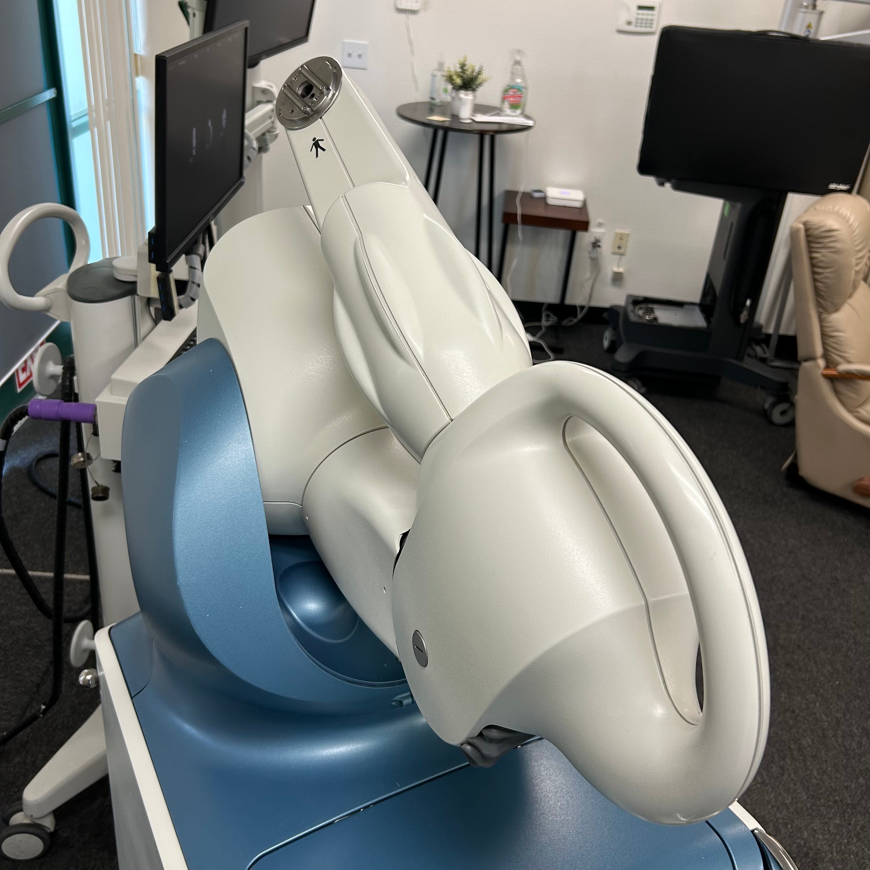 Stryker Mako Complete Program Bundle | Robot + TKA, THA & PKA Instrument Sets